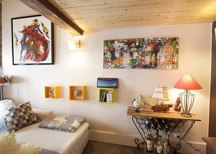 Palais Gallien Apartment