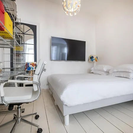 Palais Gallien アパート ボルドー